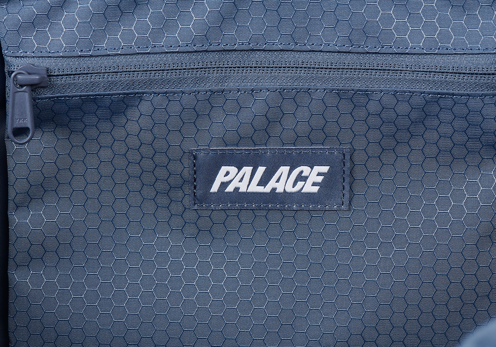 柔らかな質感の PALACE CORDURA Grey Eco ECO HEX Black RIPSTOP MX