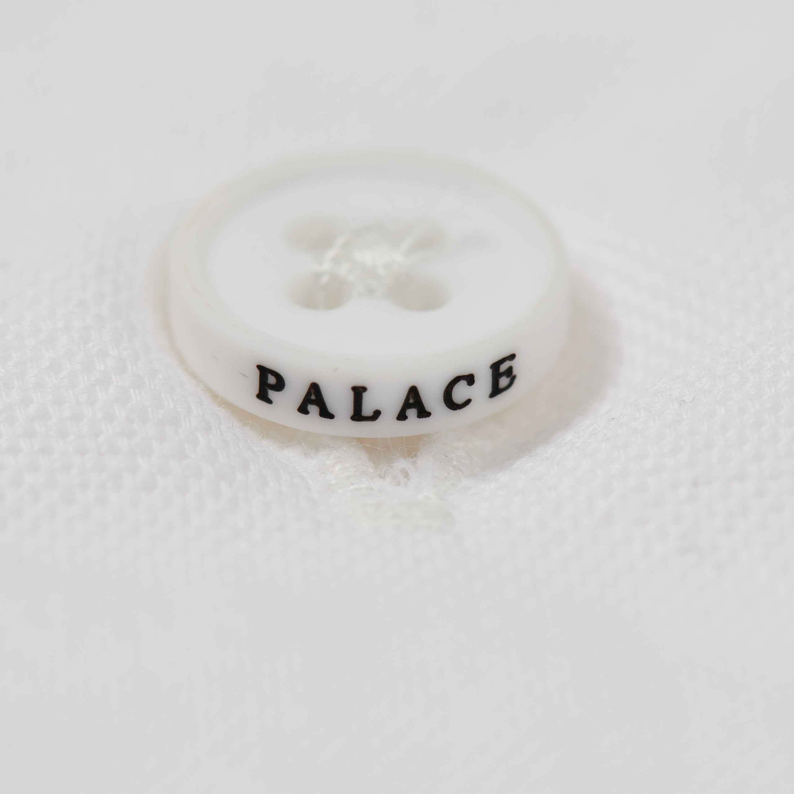 Thumbnail PALACE GUARD SHIRT WHITE one color