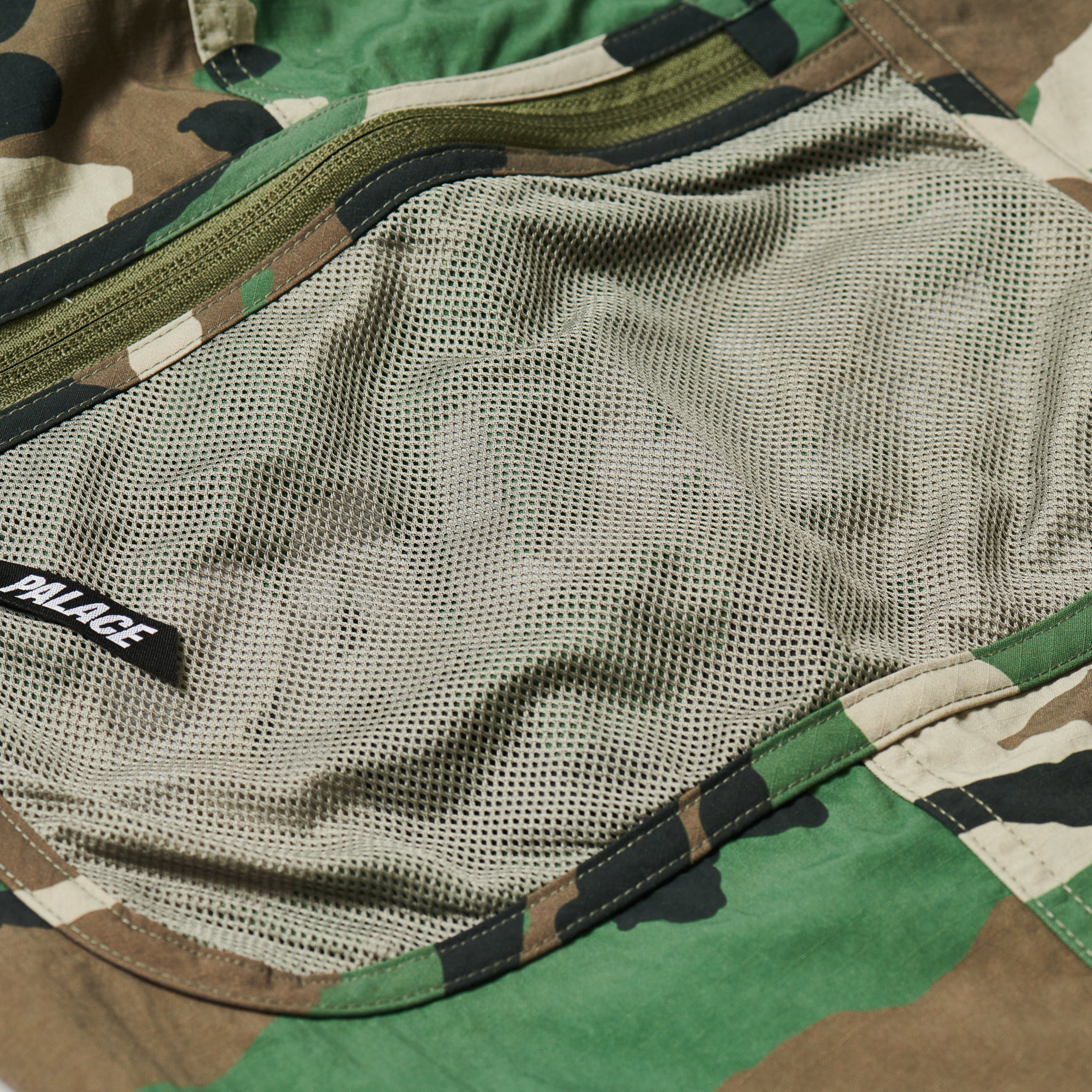 Thumbnail MESH POCKET SHELL CARGO WOODLAND DPM one color