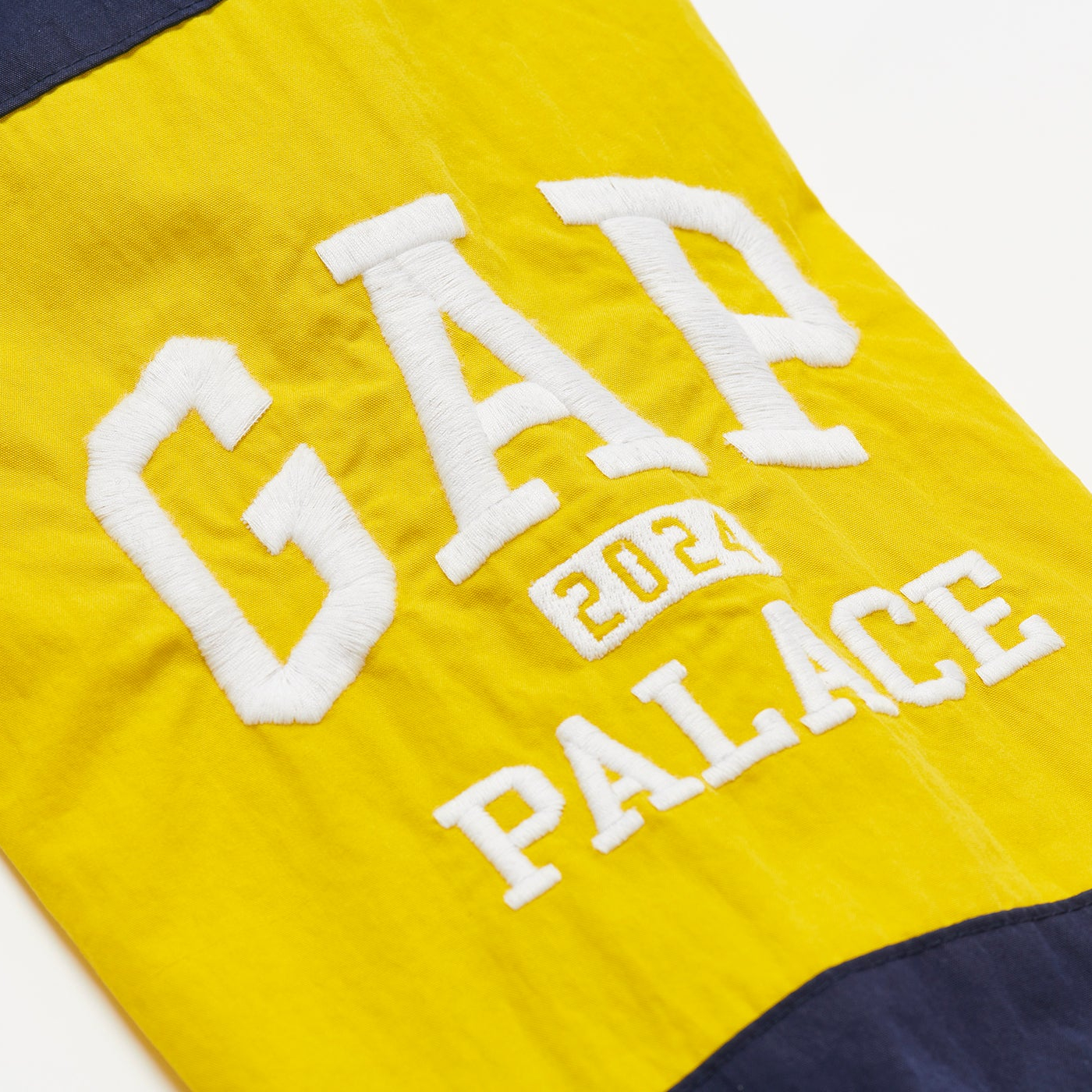 Thumbnail PALACE GAP KIDS WINDBREAKER BLUE / YELLOW one color