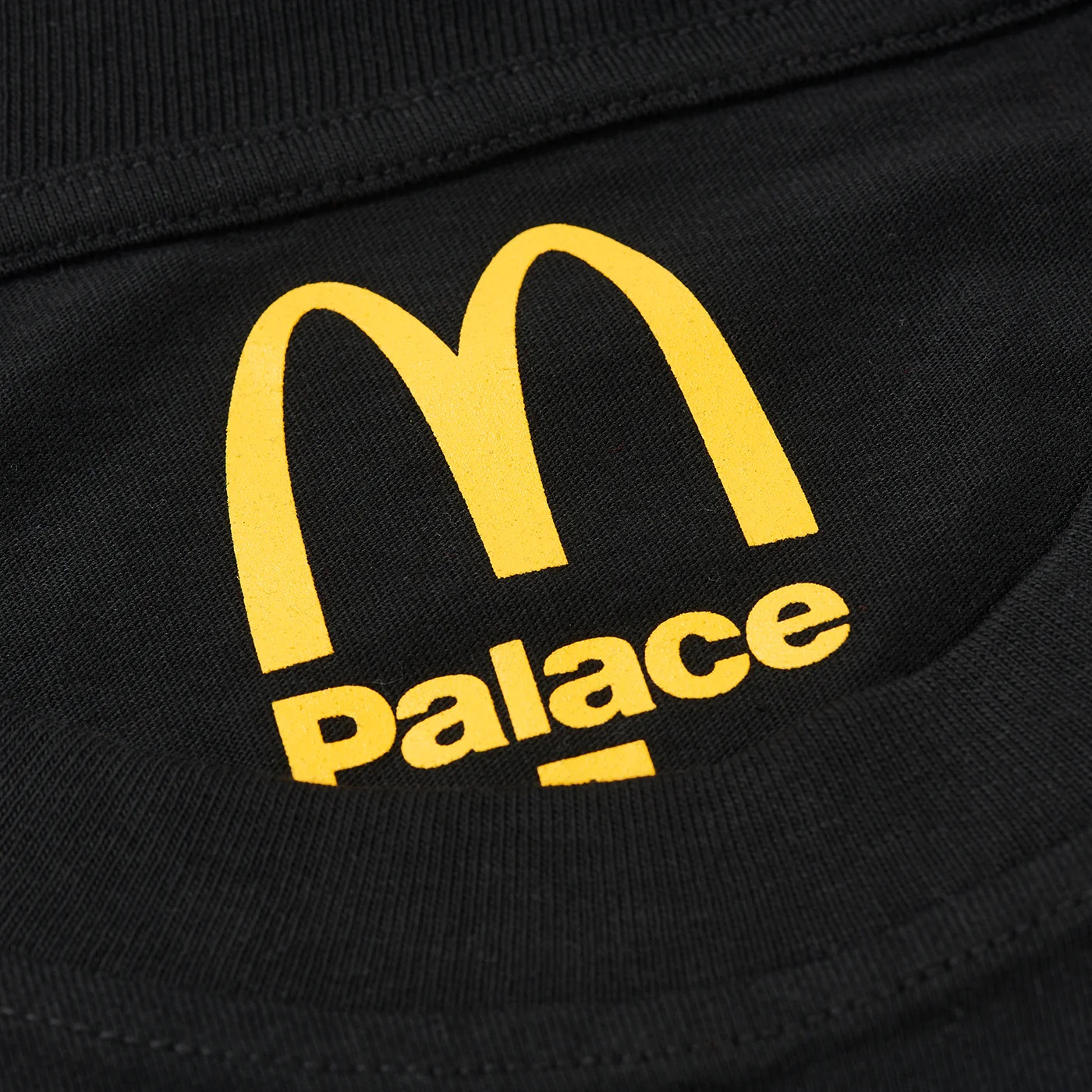 Thumbnail PALACE McDONALD'S LOGO T-SHIRT BLACK one color