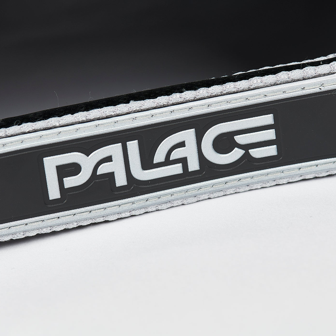 Palace Oakley 6-Panel Silver / Black - Palace Oakley 2023 - Palace