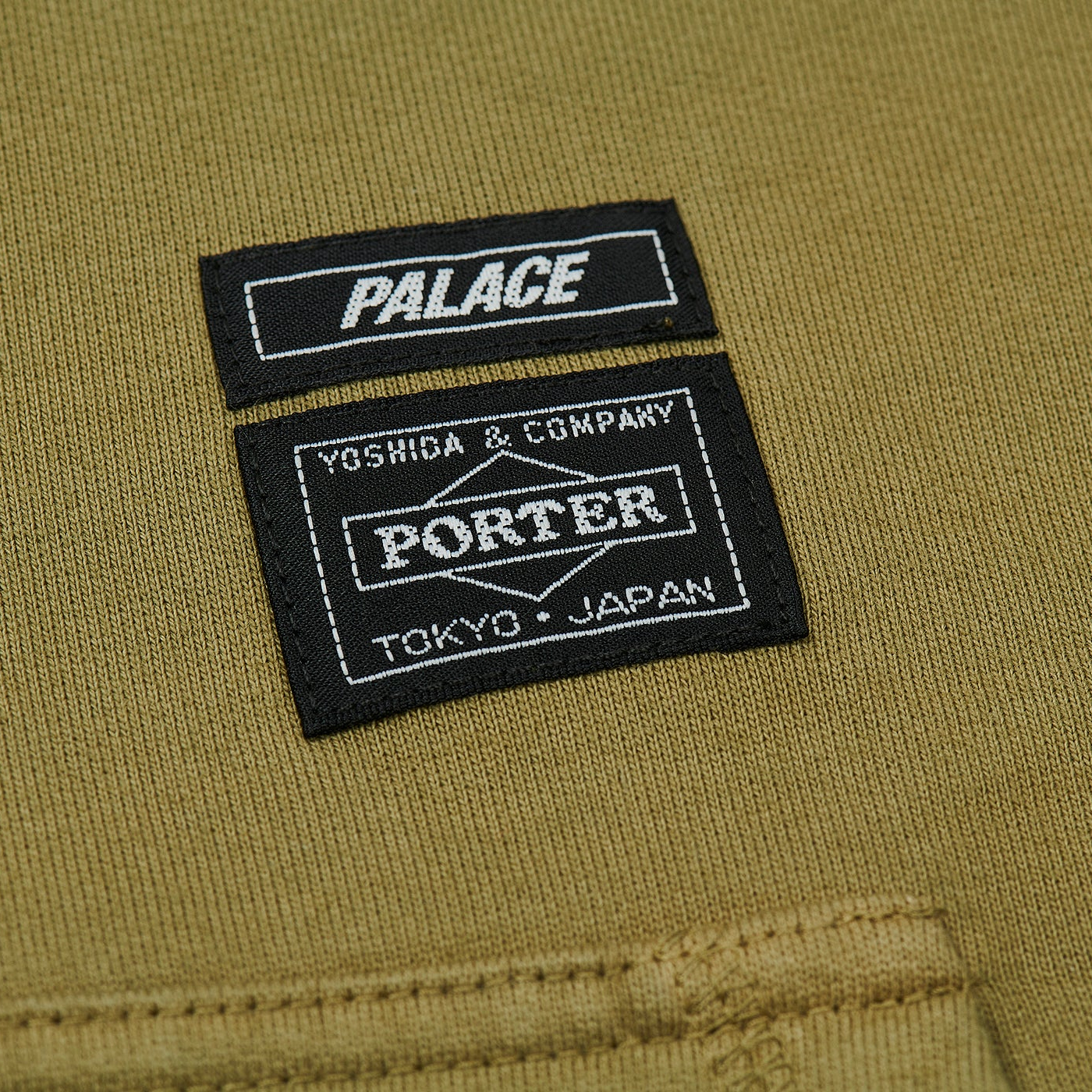 Palace Porter Tri-Ferg Hood Olive - Palace Porter 2023 - Palace