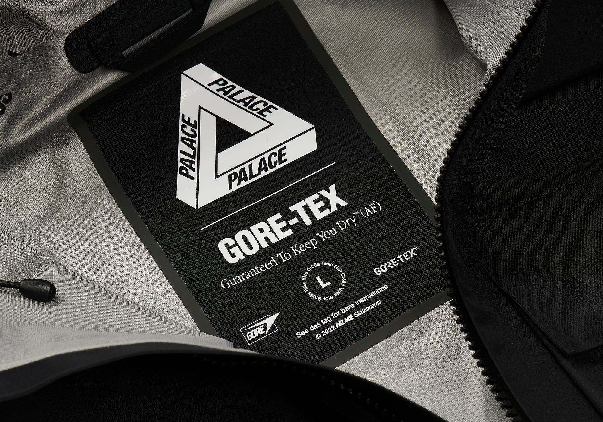 Gore-Tex Cargo Jacket Black - Spring 2023 - Palace Community