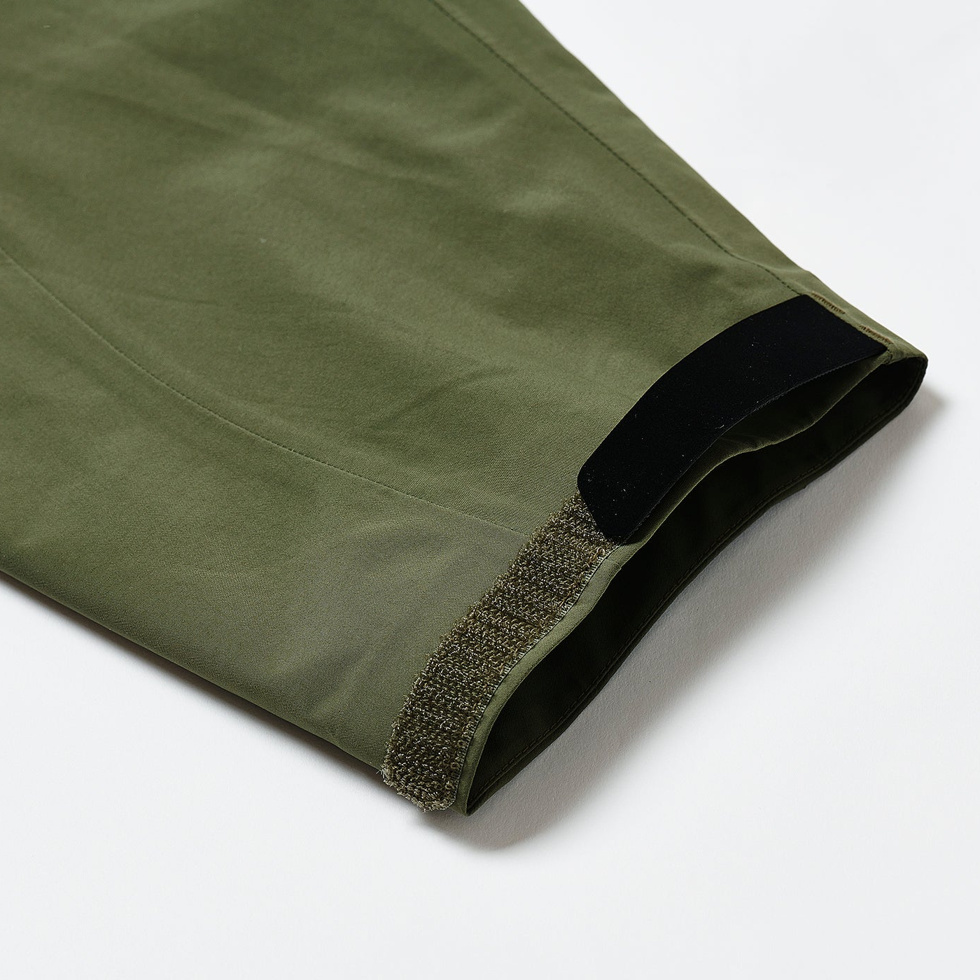 Thumbnail GORE-TEX R-TEK JACKET OLIVE one color