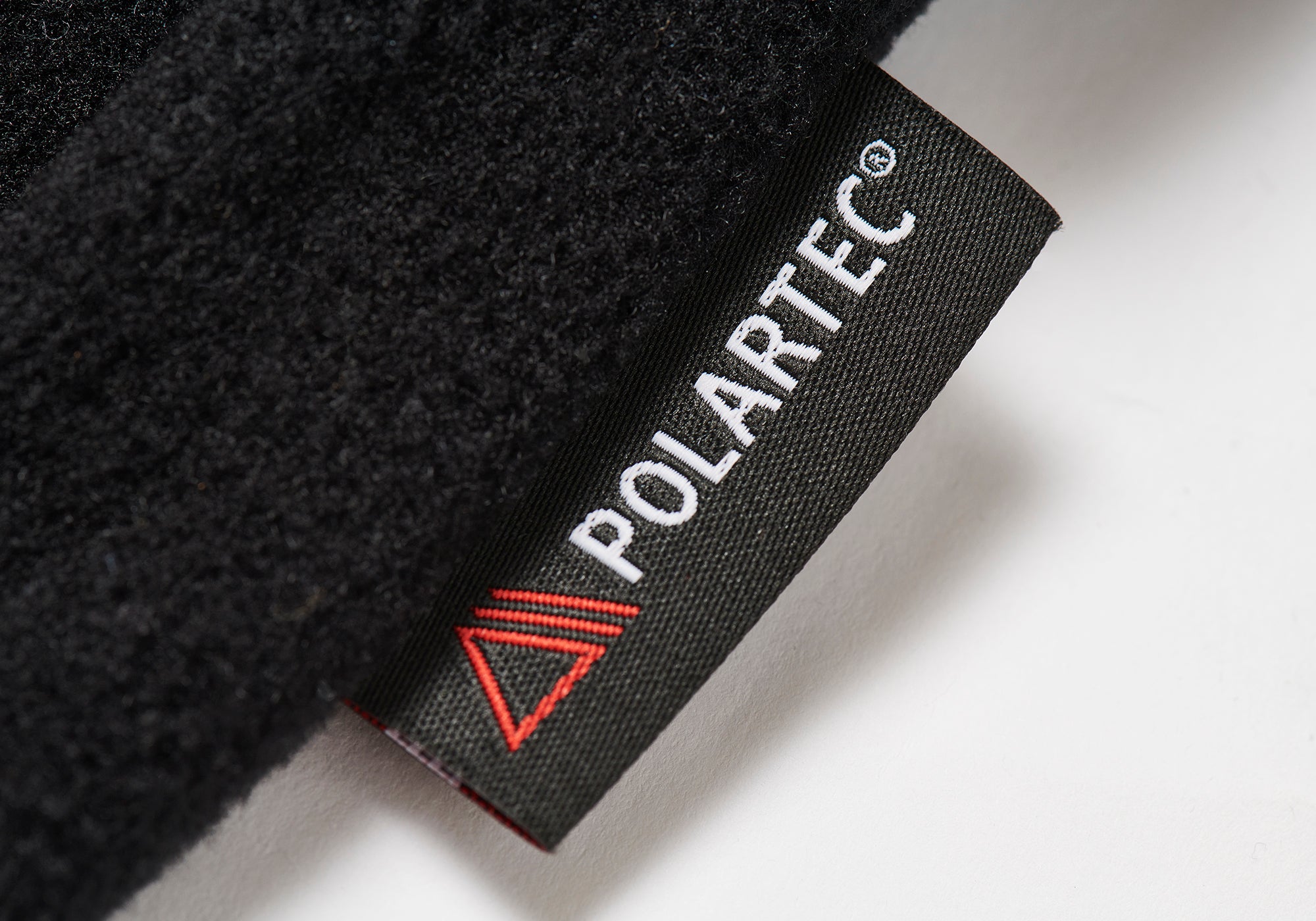 Polartec Ninja Hood Black - Ultimo 2023 - Palace Community