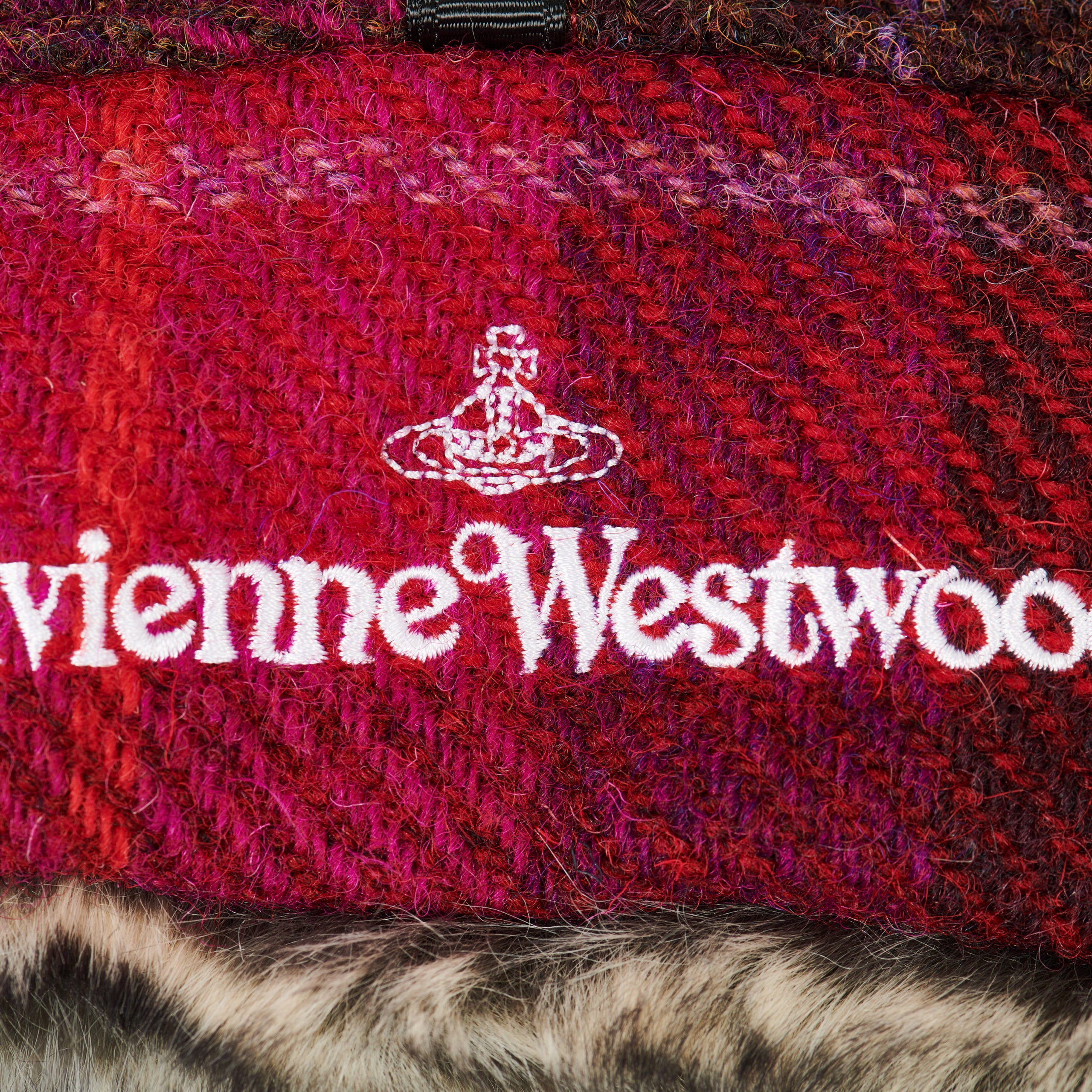 Thumbnail PALACE VIVIENNE WESTWOOD GORE-TEX SHOOTING CAP PLAID PINK one color