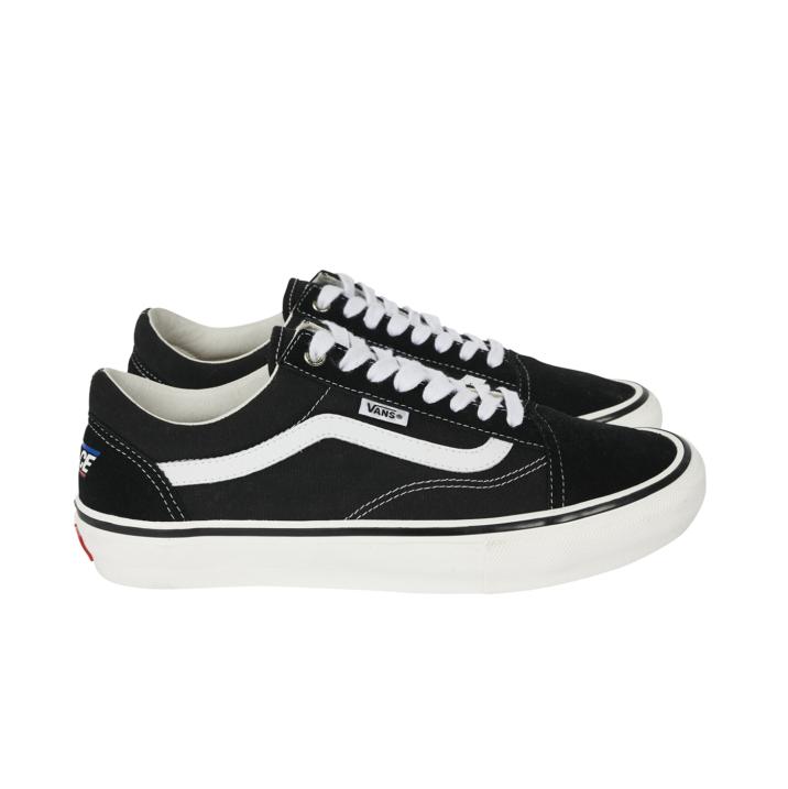 Thumbnail PALACE VANS SKATE OLD SKOOL BLACK / WHITE one color