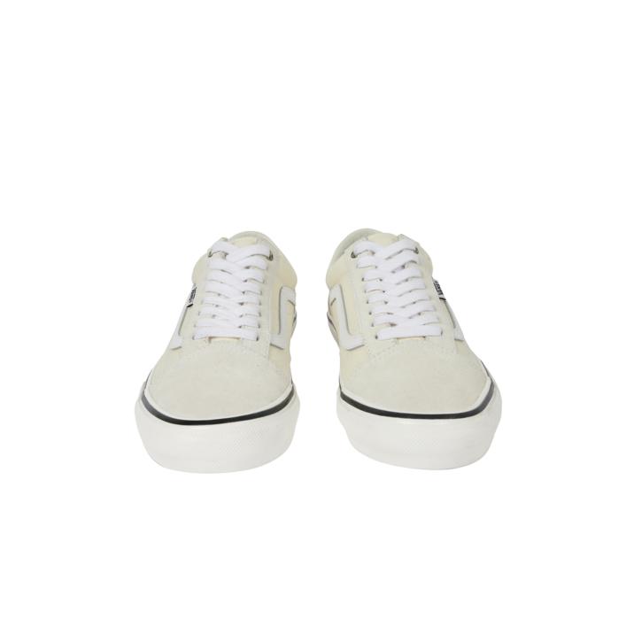 Thumbnail PALACE VANS SKATE OLD SKOOL CLASSIC WHITE one color