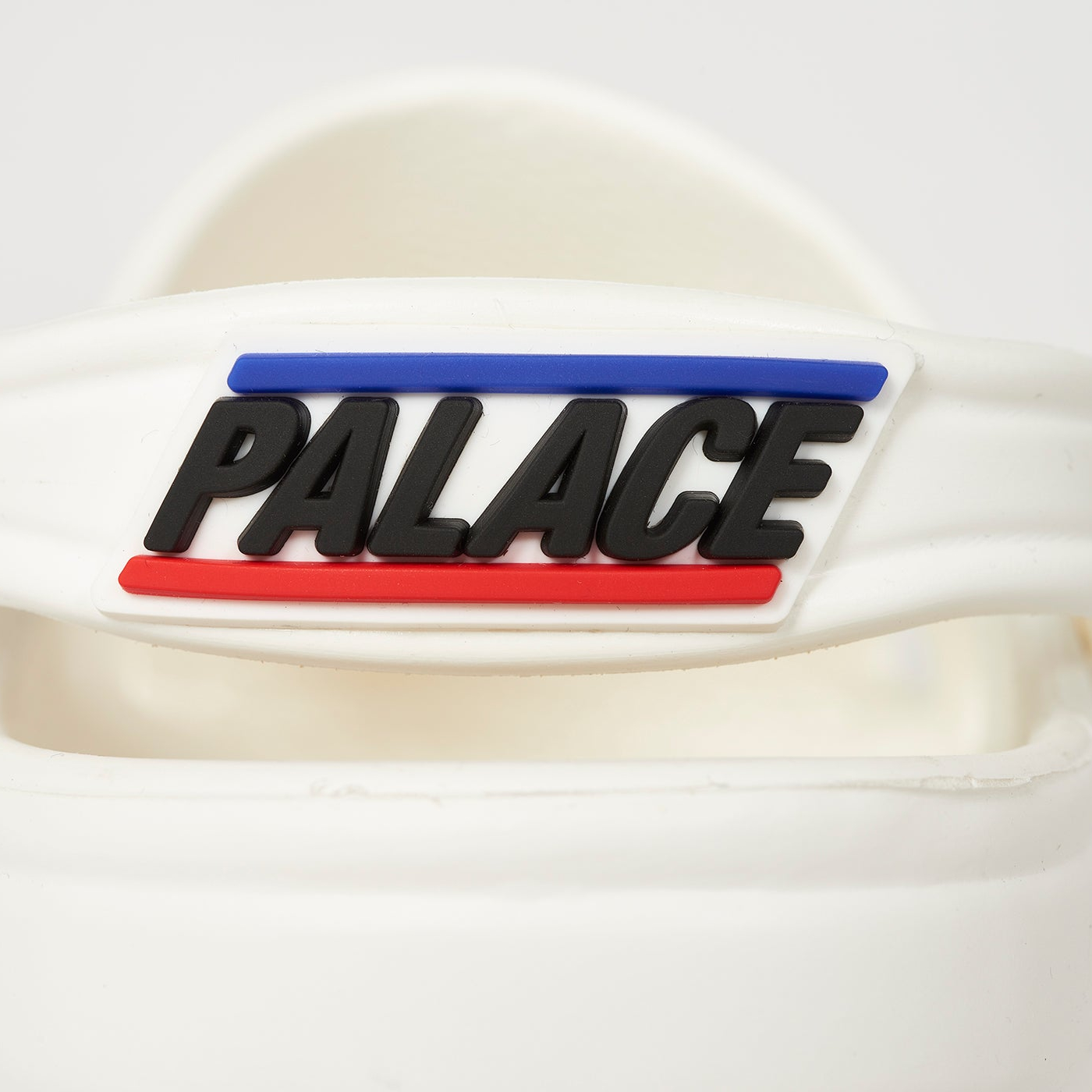 Thumbnail BASICALLY A PALACE CROC WHITE one color