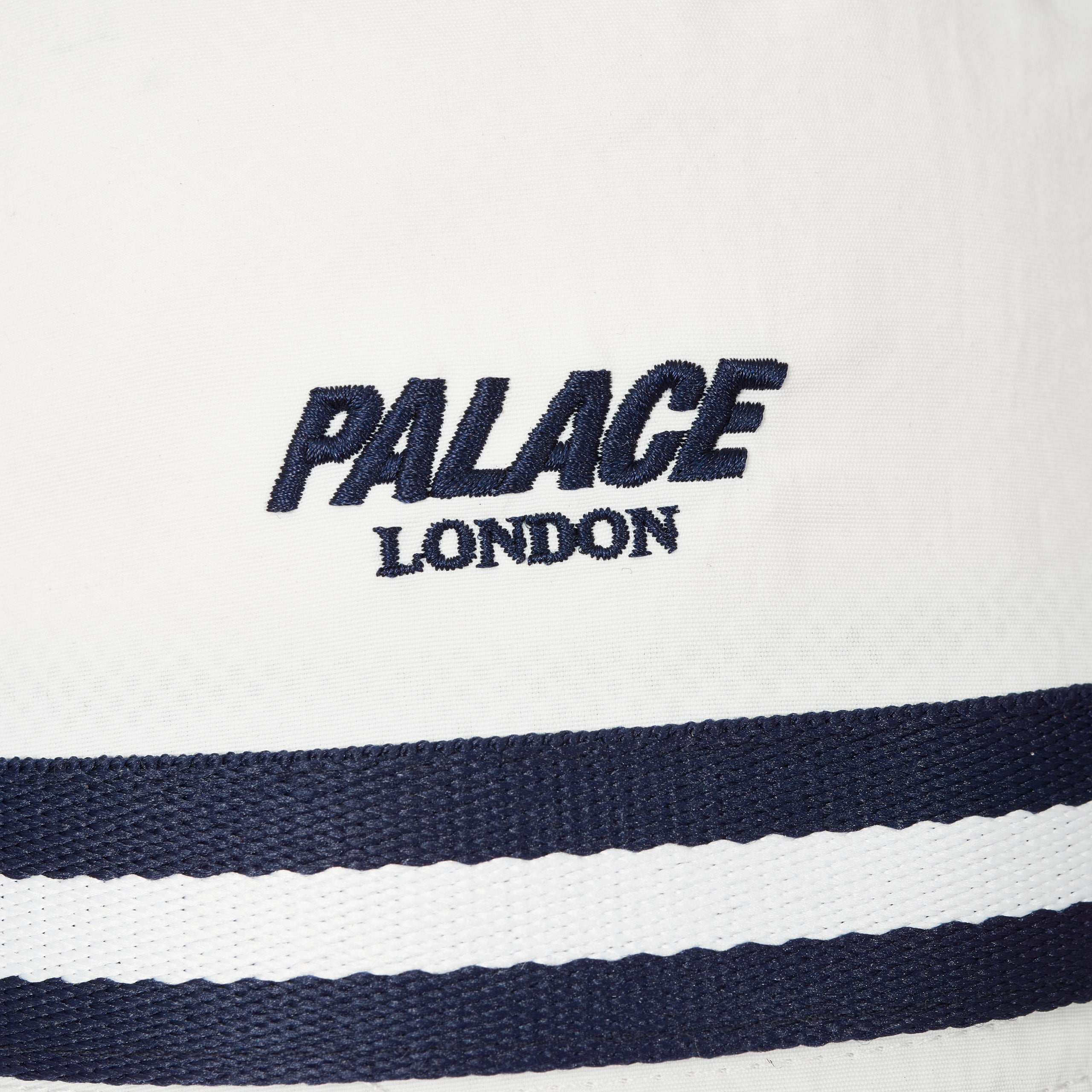 Thumbnail PALACE LONDON NECK SAVER BUCKET WHITE one color