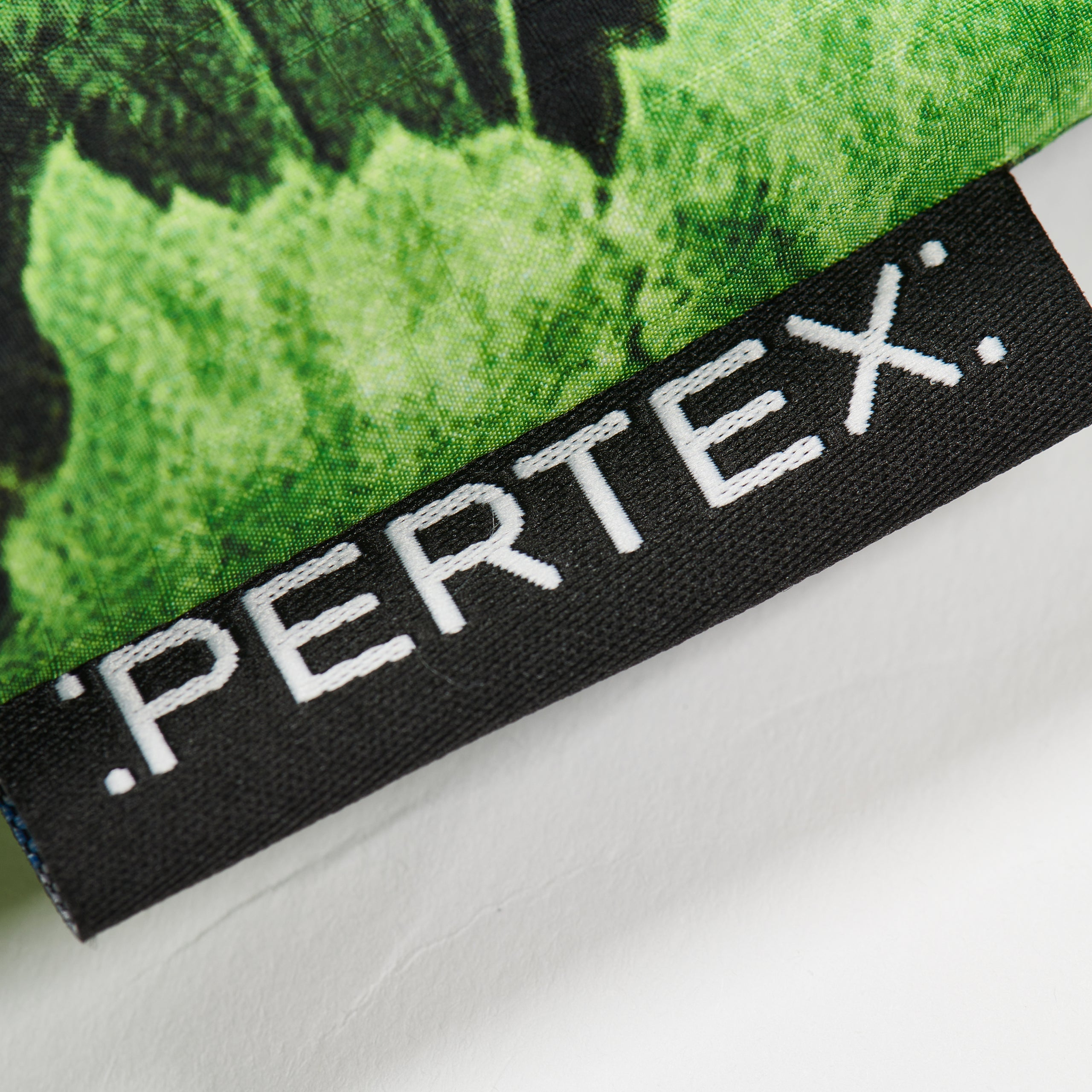 Thumbnail PERTEX 3L ARMOR JACKET LEAF PRINT one color