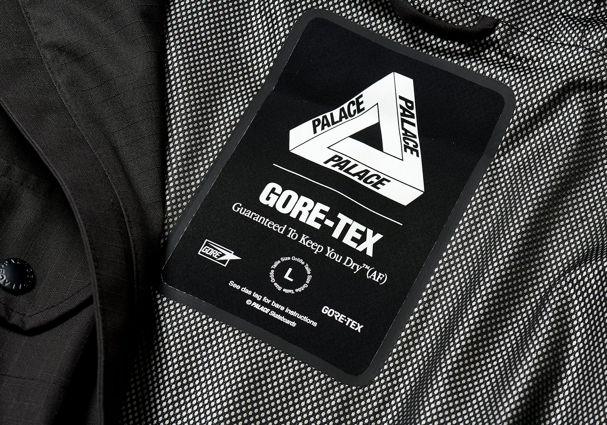 Gore-Tex Cotton Rs Jacket Black - Winter 2023 - Palace Community