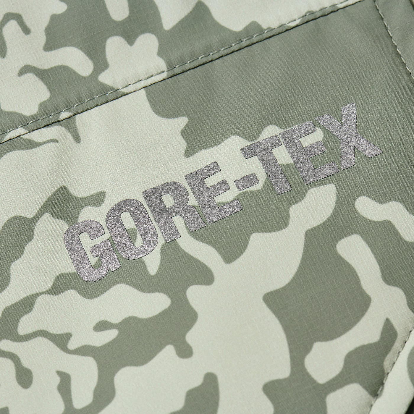 Thumbnail GORE-TEX CARGO DOWN PARKA LEAF DPM one color