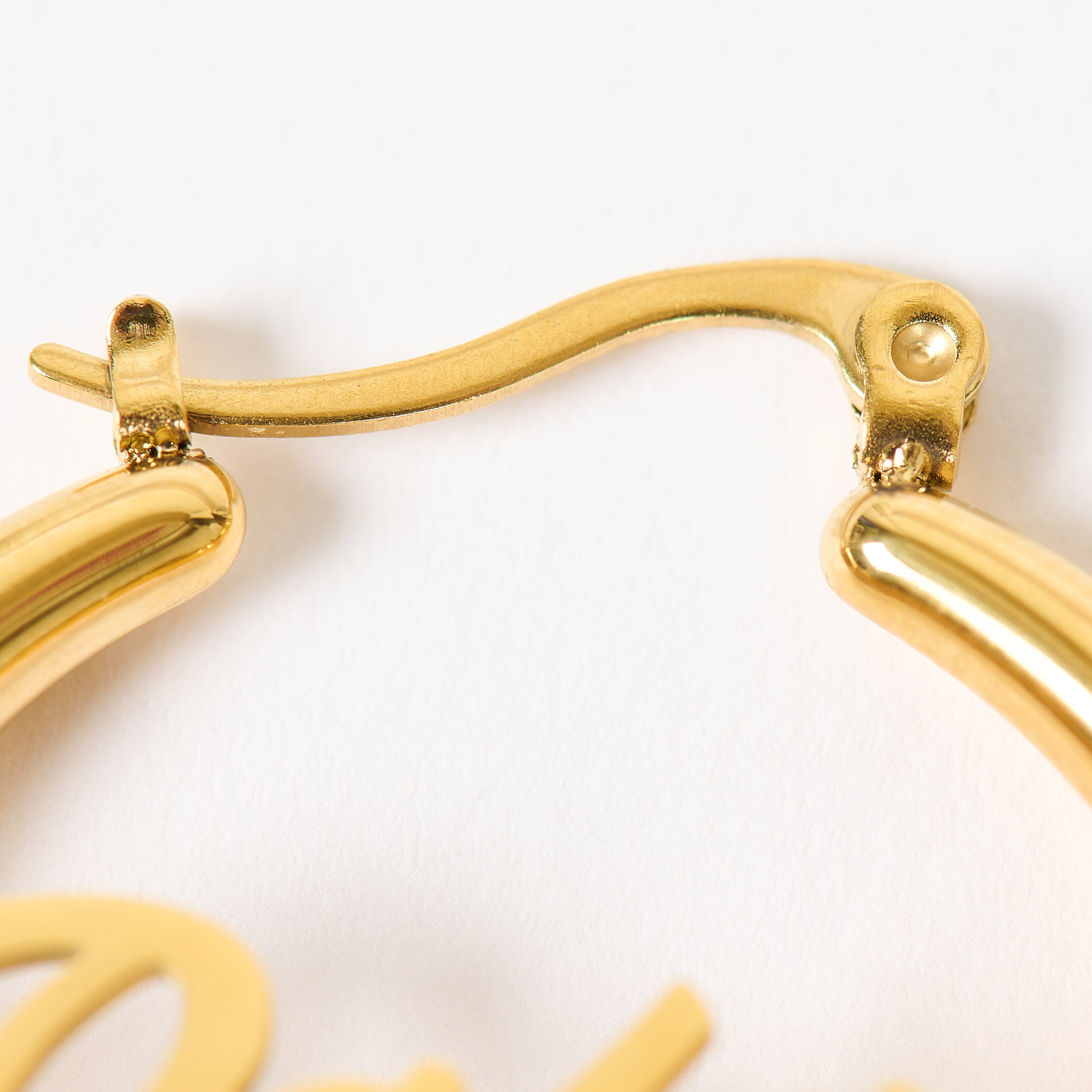 Thumbnail PALACE SCRIPT HOOP EARRINGS GOLD PLATED one color